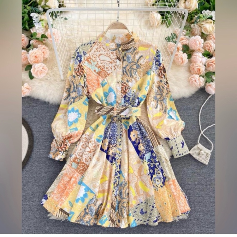 Printed Long Sleeve Baby Doll Brunch
Dress with belt size small